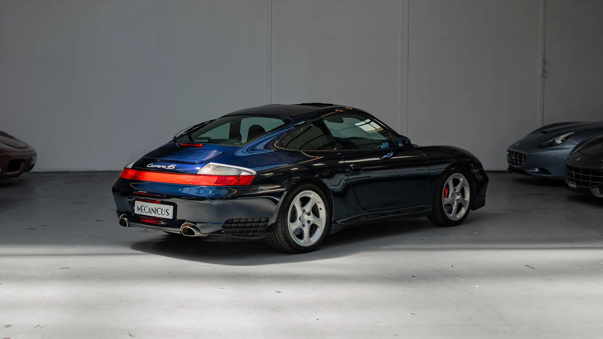 Porsche 911 — photo 2