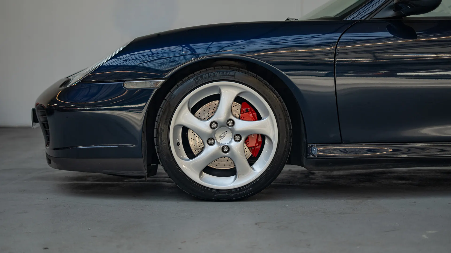 Porsche 911 — photo 6