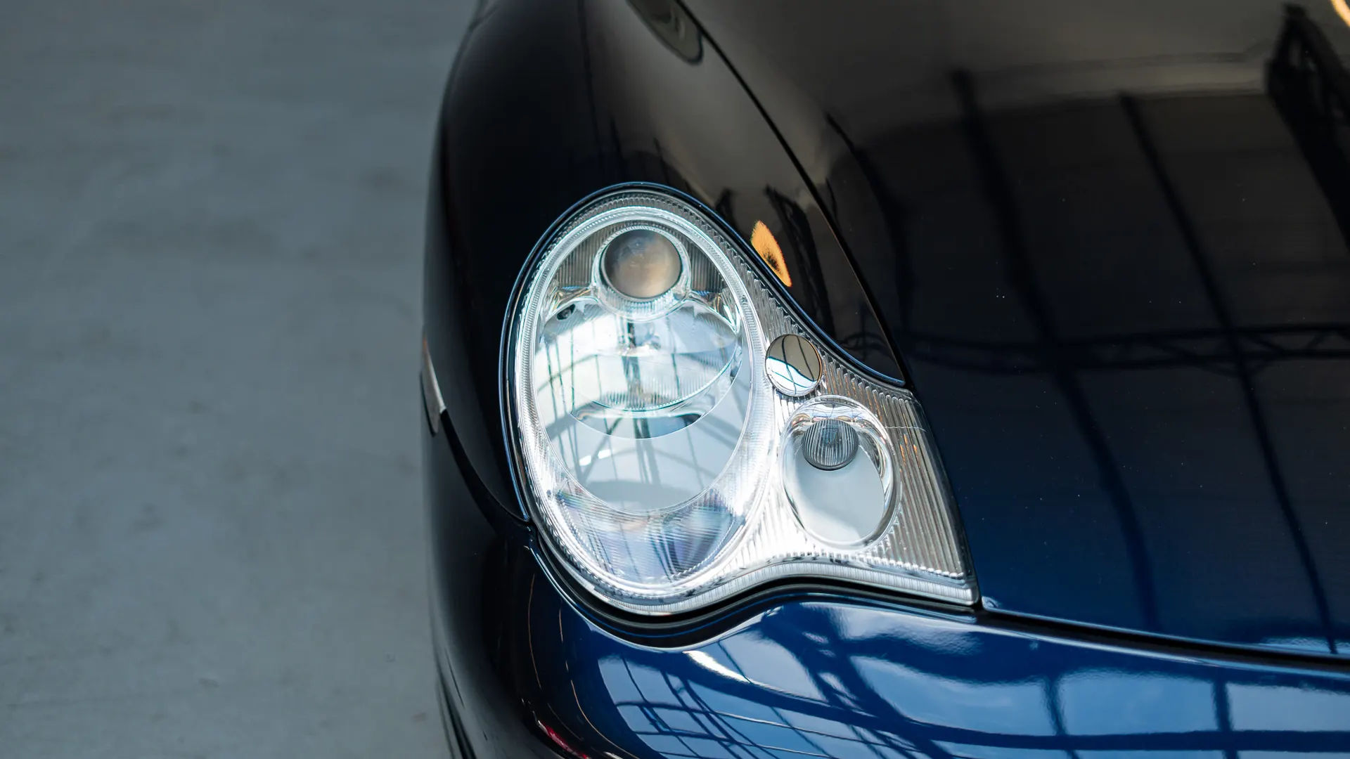 Porsche 911 — photo 22