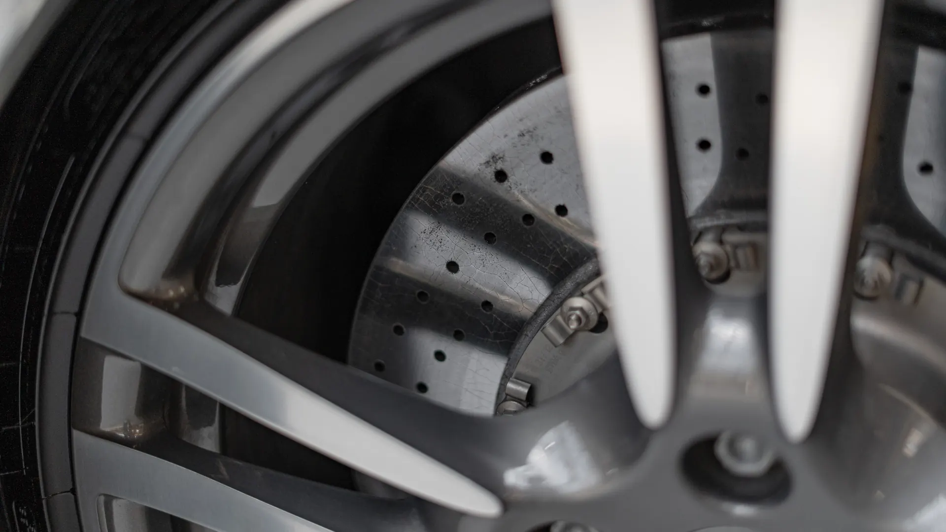 Porsche 911 — photo 34