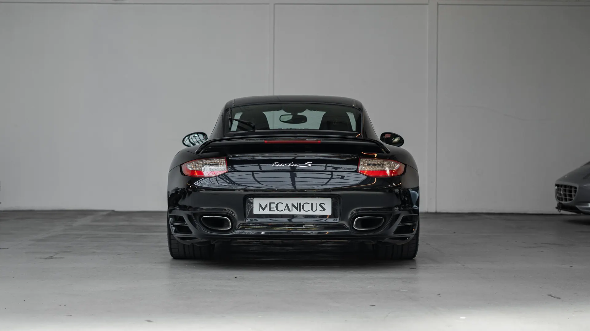 Porsche 911 — photo 4