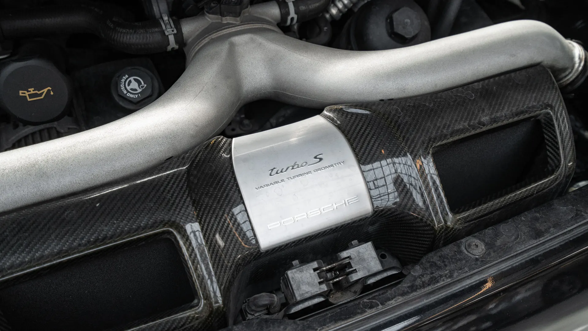 Porsche 911 — photo 40