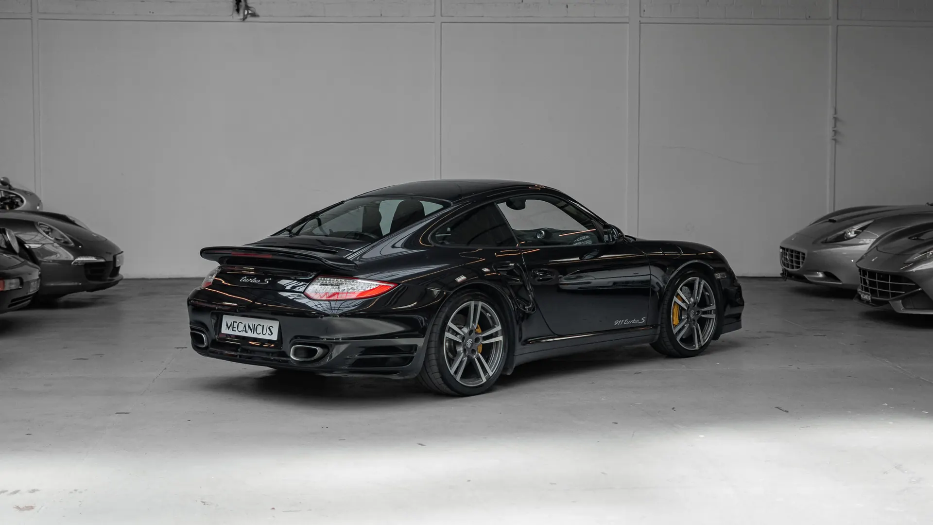 Porsche 911 — photo 2