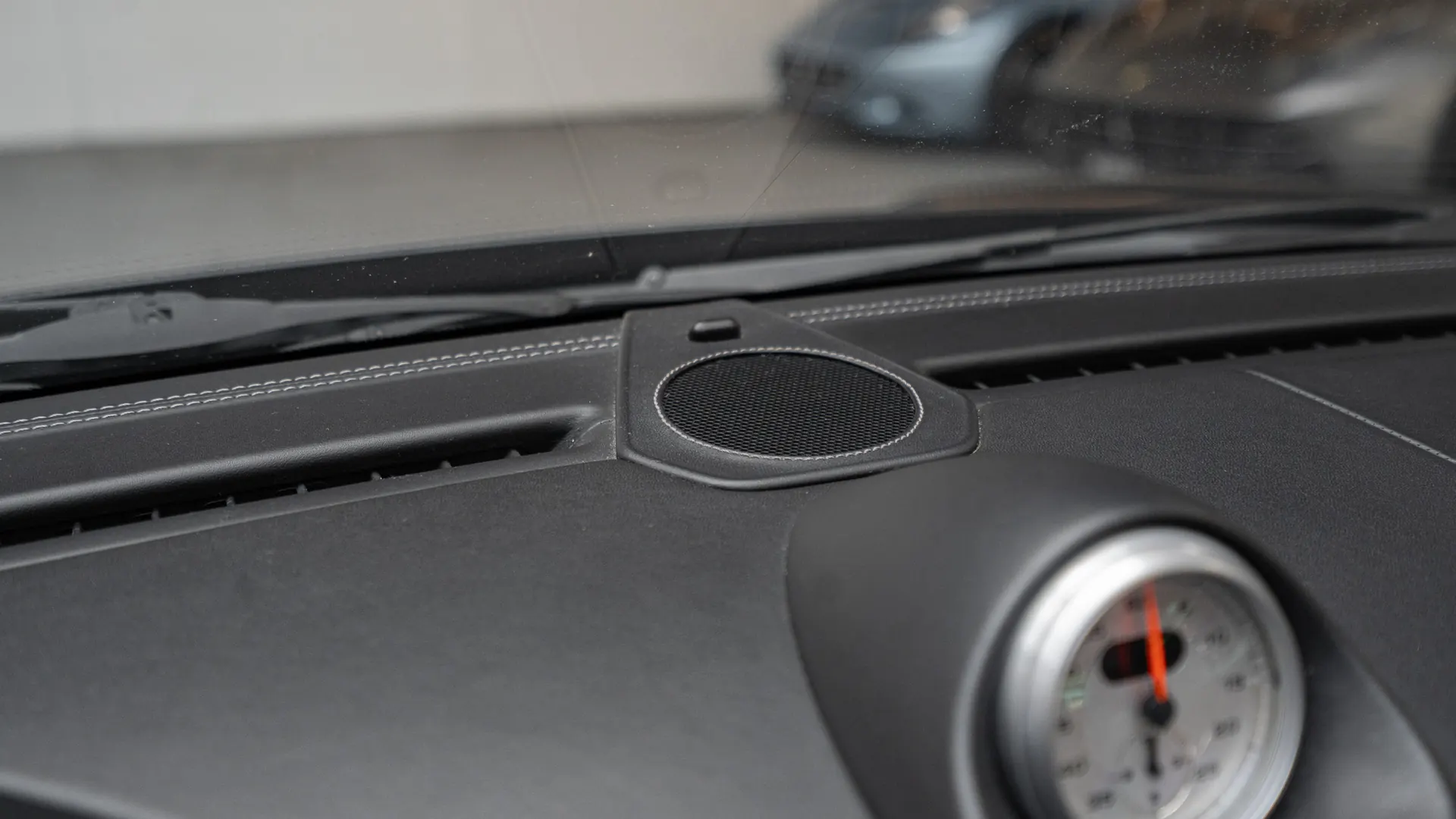 Porsche 911 — photo 20