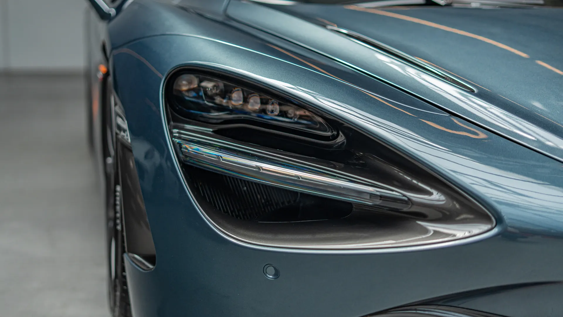 Mclaren 720S — photo 47