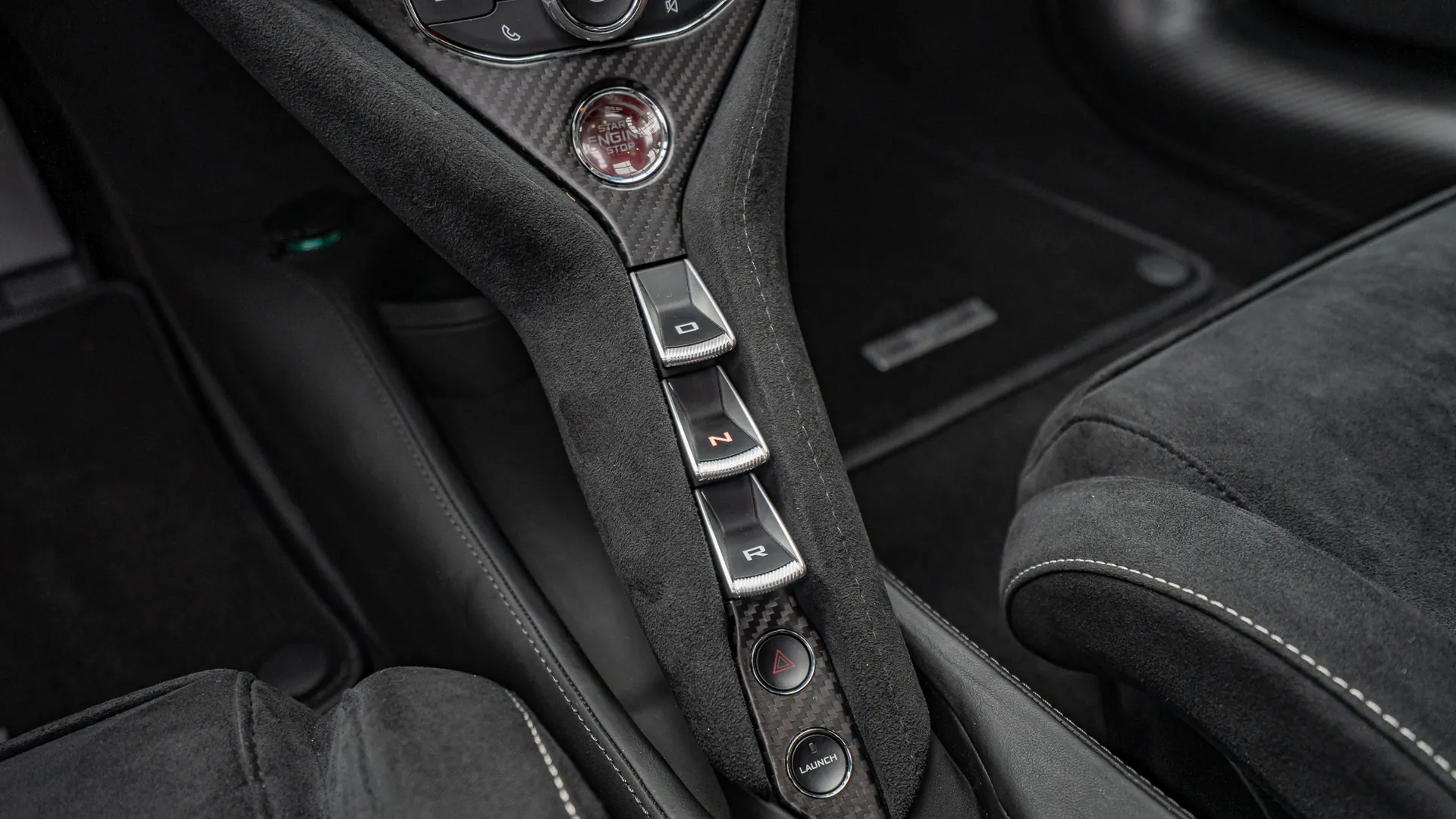Mclaren 720S — photo 24