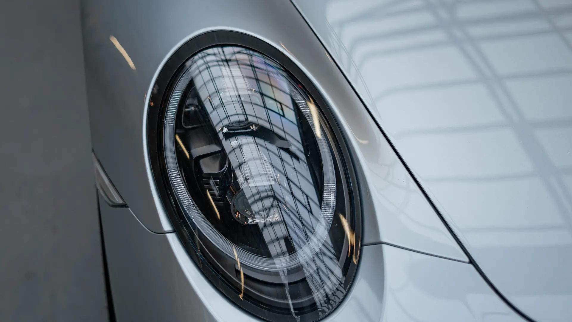 Porsche 991.2 — photo 33