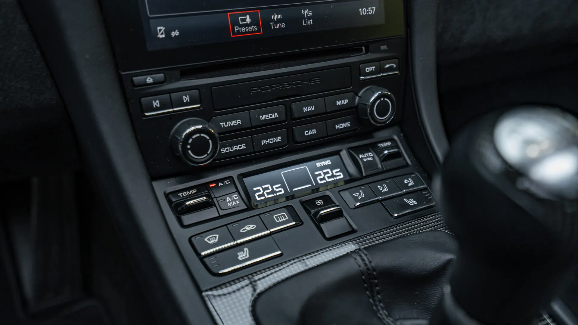 Porsche 991.2 — photo 18