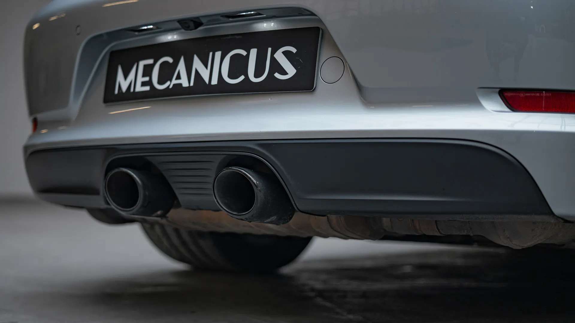 Porsche 991.2 — photo 39