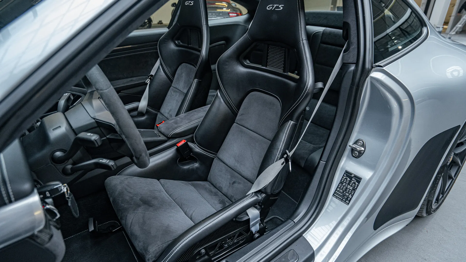 Porsche 991.2 — photo 10
