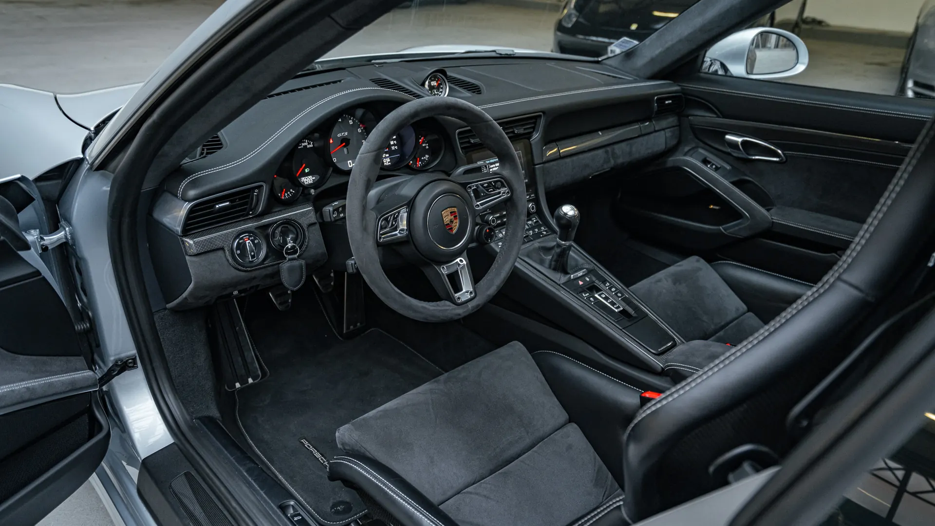 Porsche 991.2 — photo 8