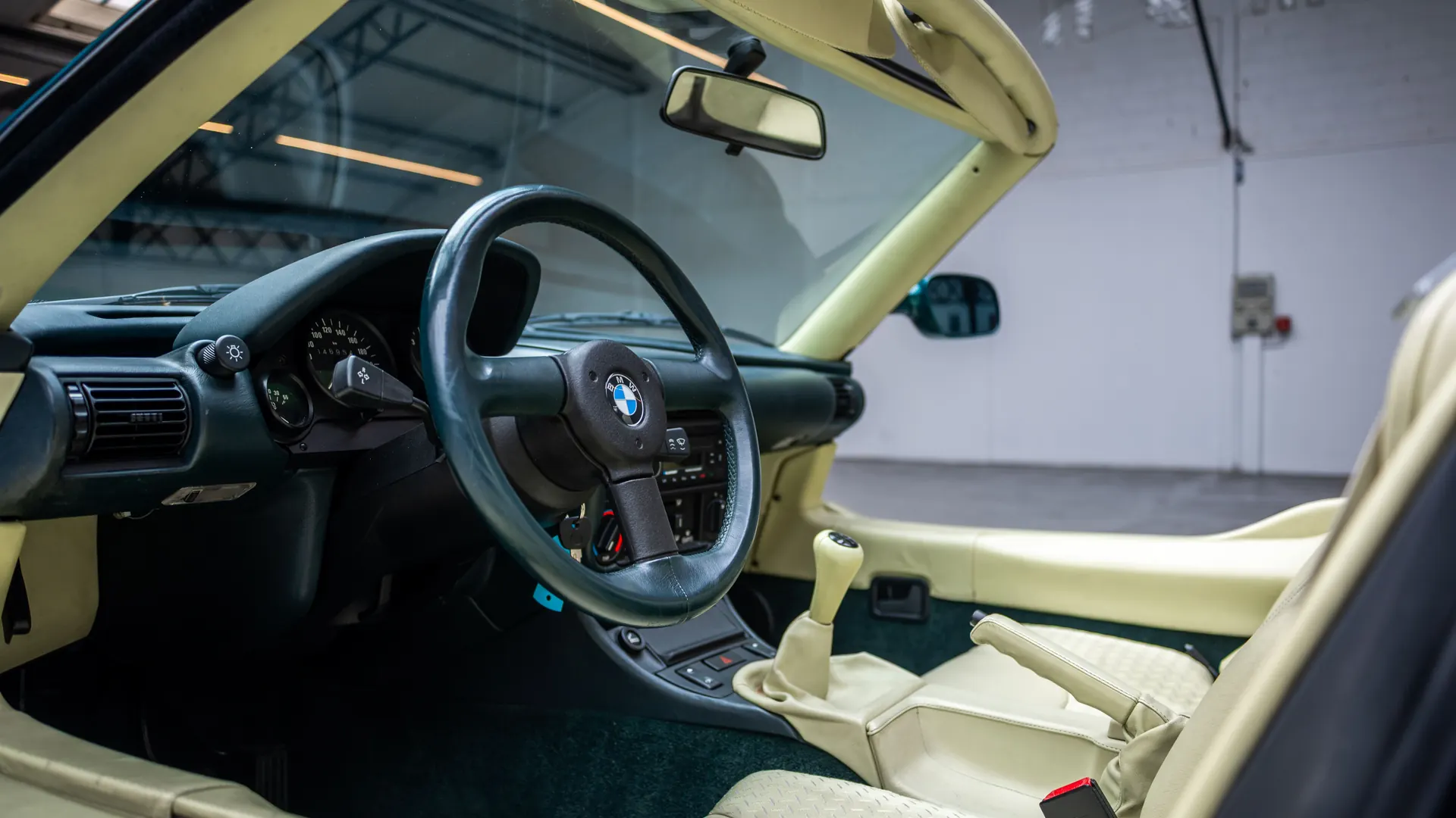 BMW Z1 — photo 24