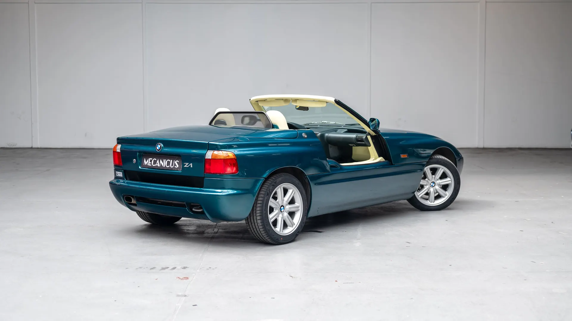 BMW Z1 — photo 13