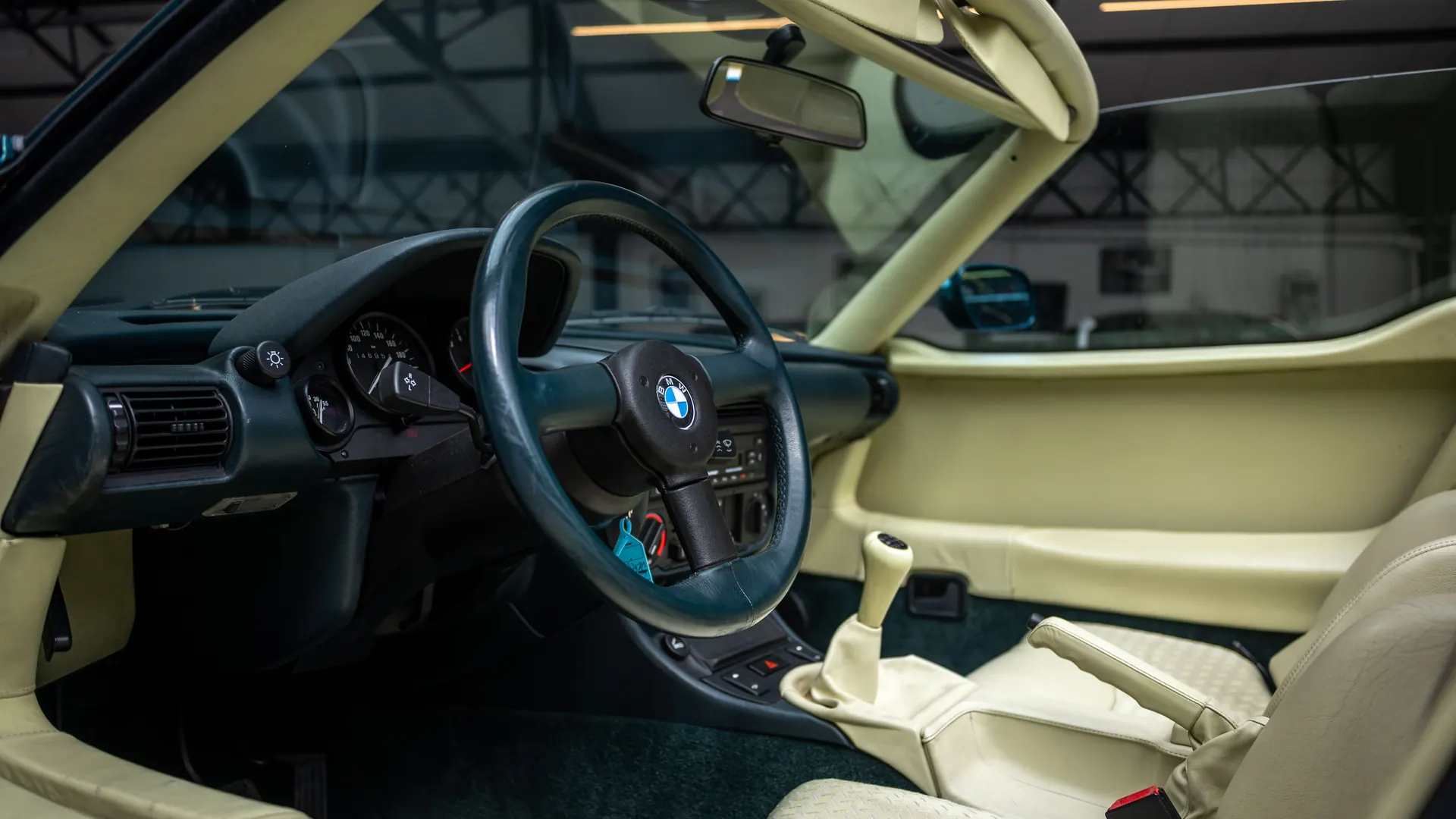 BMW Z1 — photo 28