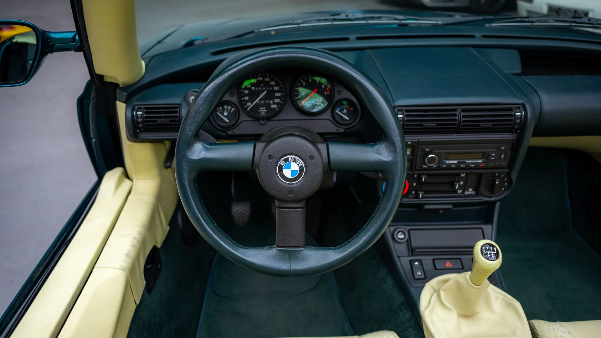BMW Z1 — photo 21