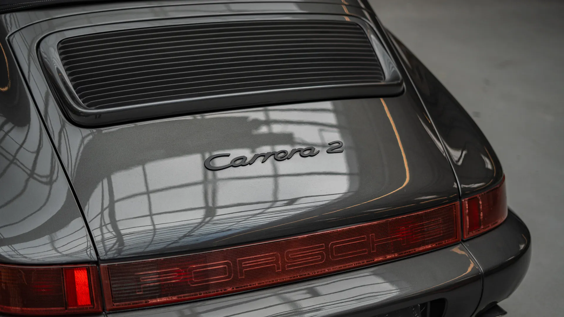 Porsche 911 — photo 29