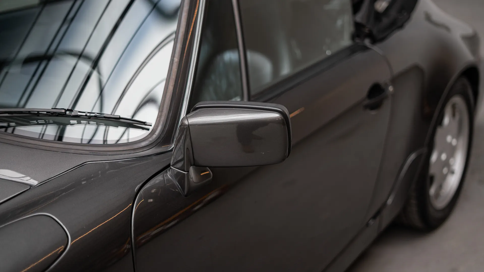 Porsche 911 — photo 24