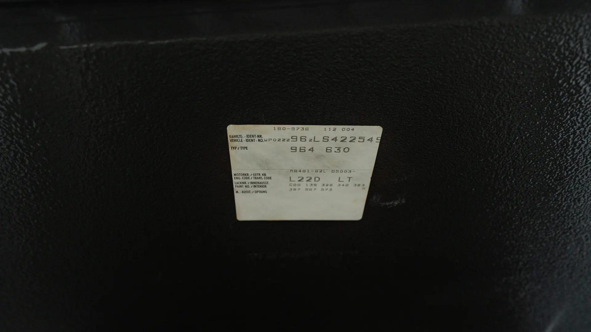 Porsche 911 — photo 32