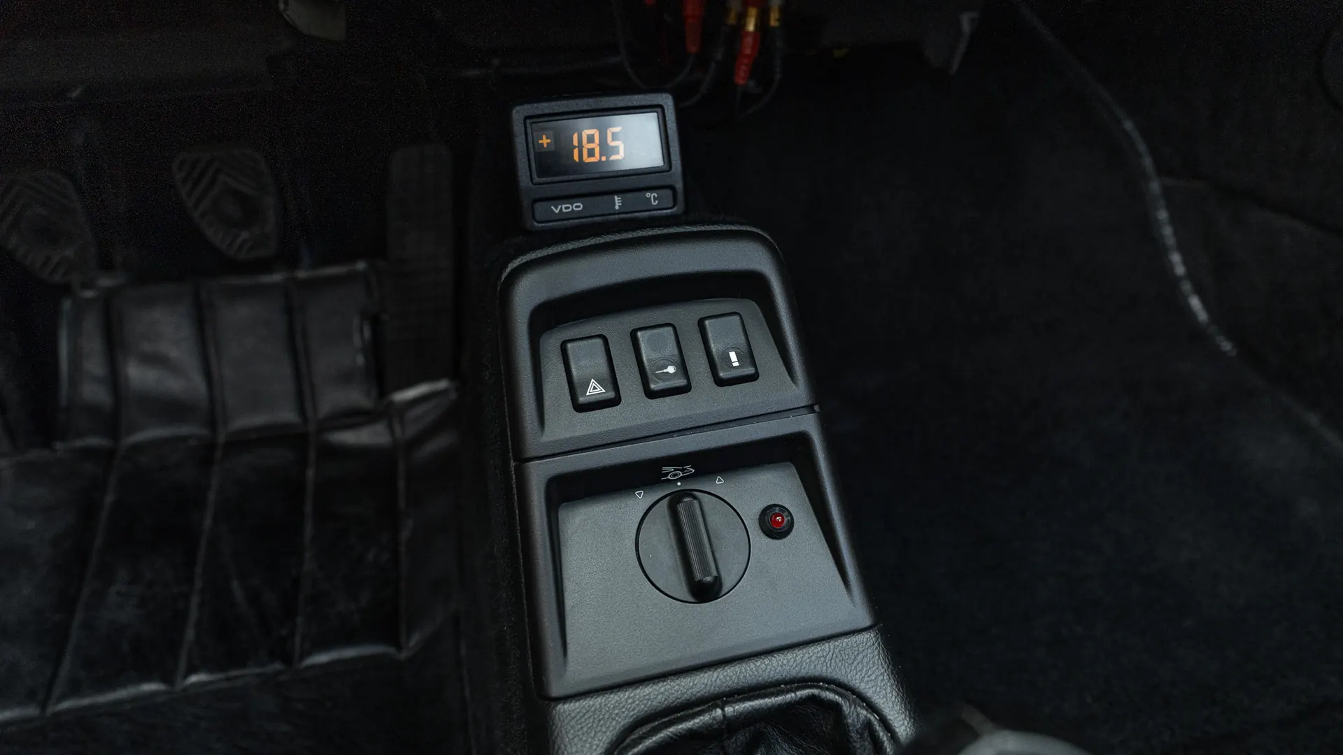 Porsche 911 — photo 14