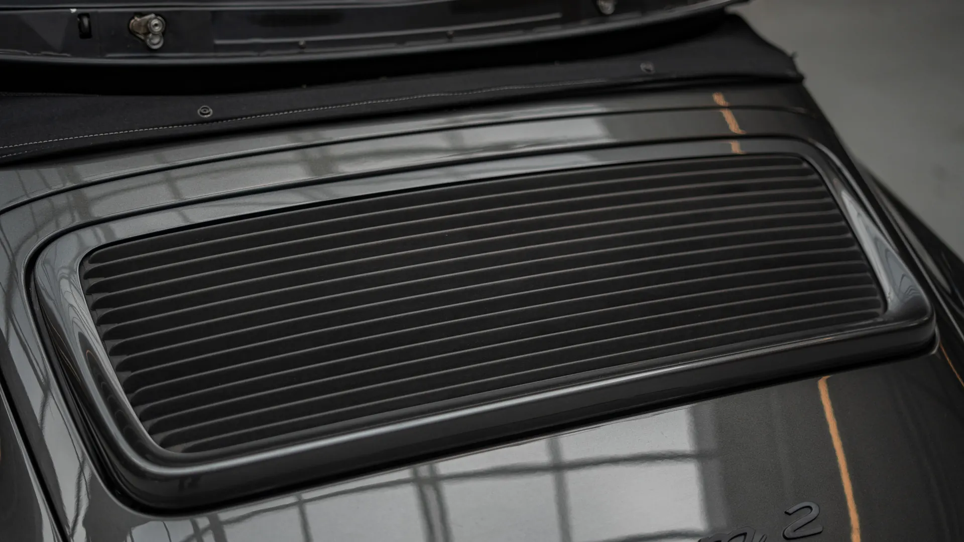 Porsche 911 — photo 28