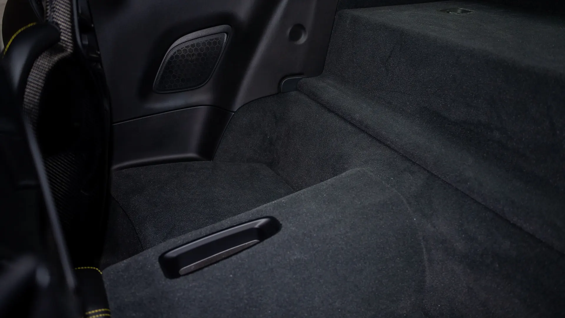 Porsche 911 — photo 21