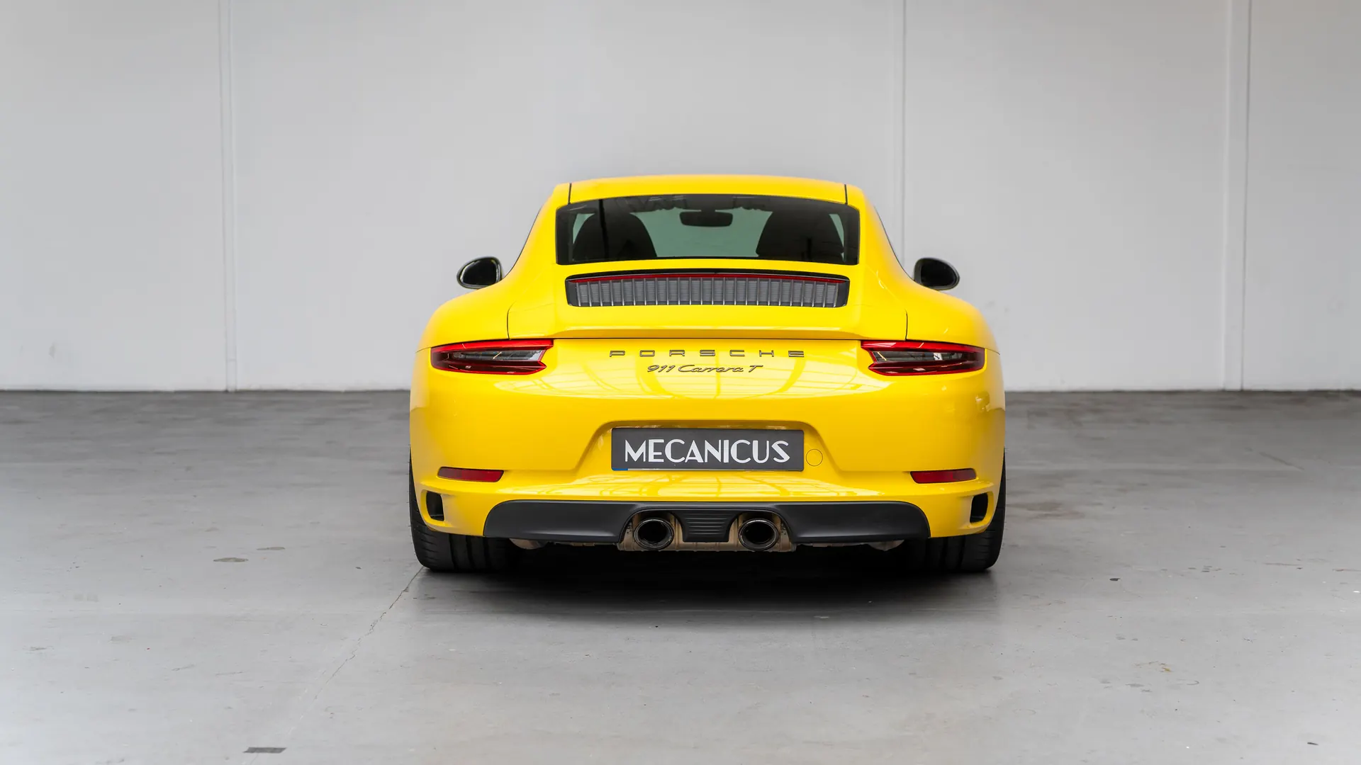 Porsche 911 — photo 6