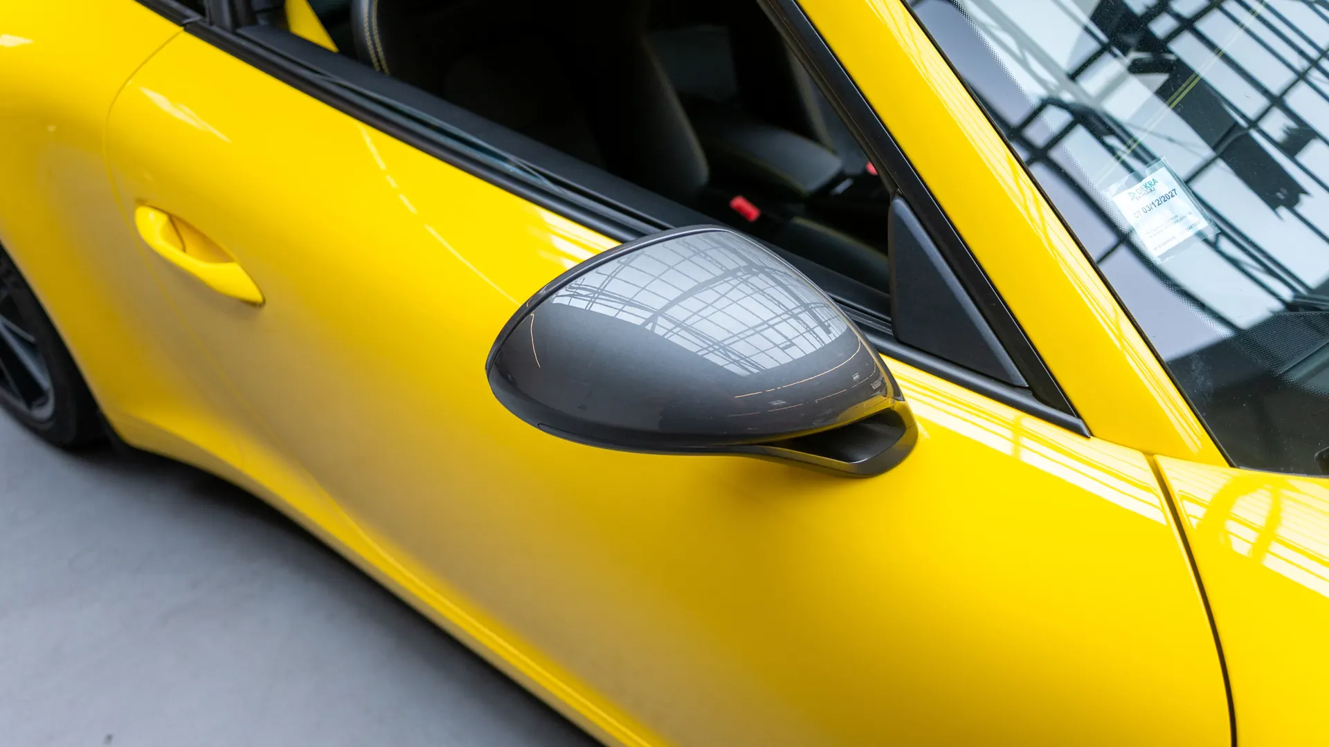 Porsche 911 — photo 40