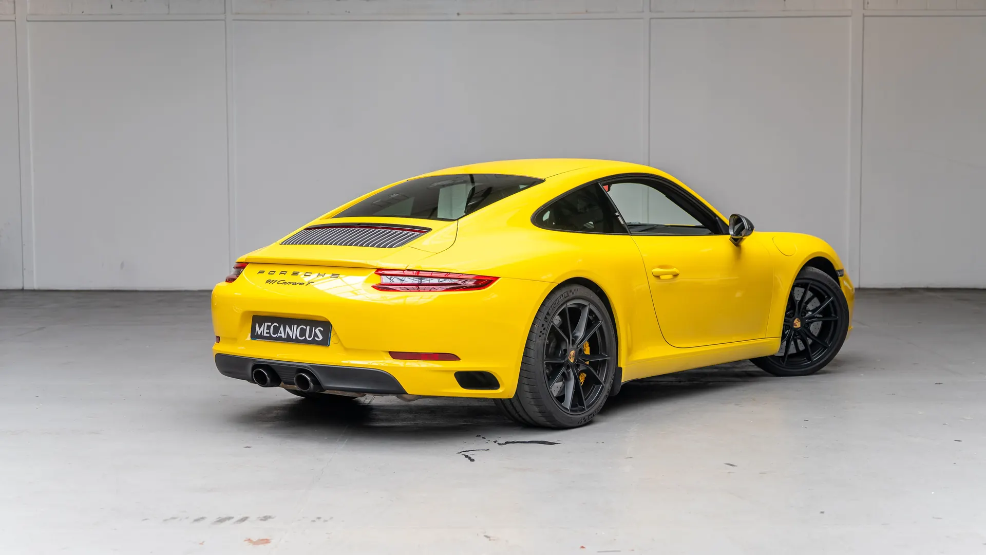 Porsche 911 — photo 2