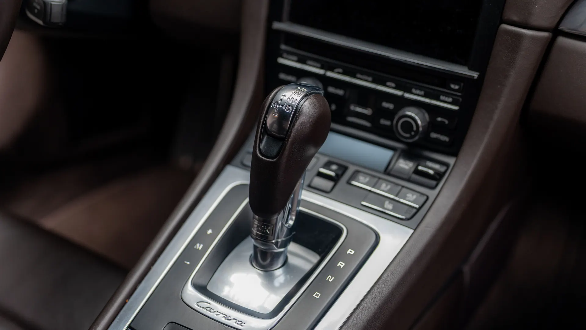 Porsche 911 — photo 15