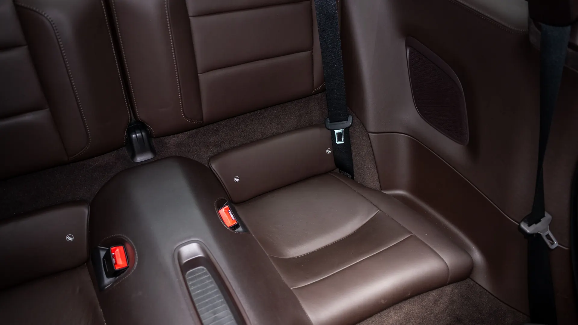 Porsche 911 — photo 29