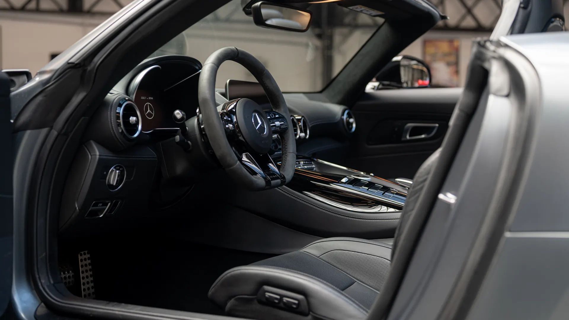 Mercedes AMG — photo 12