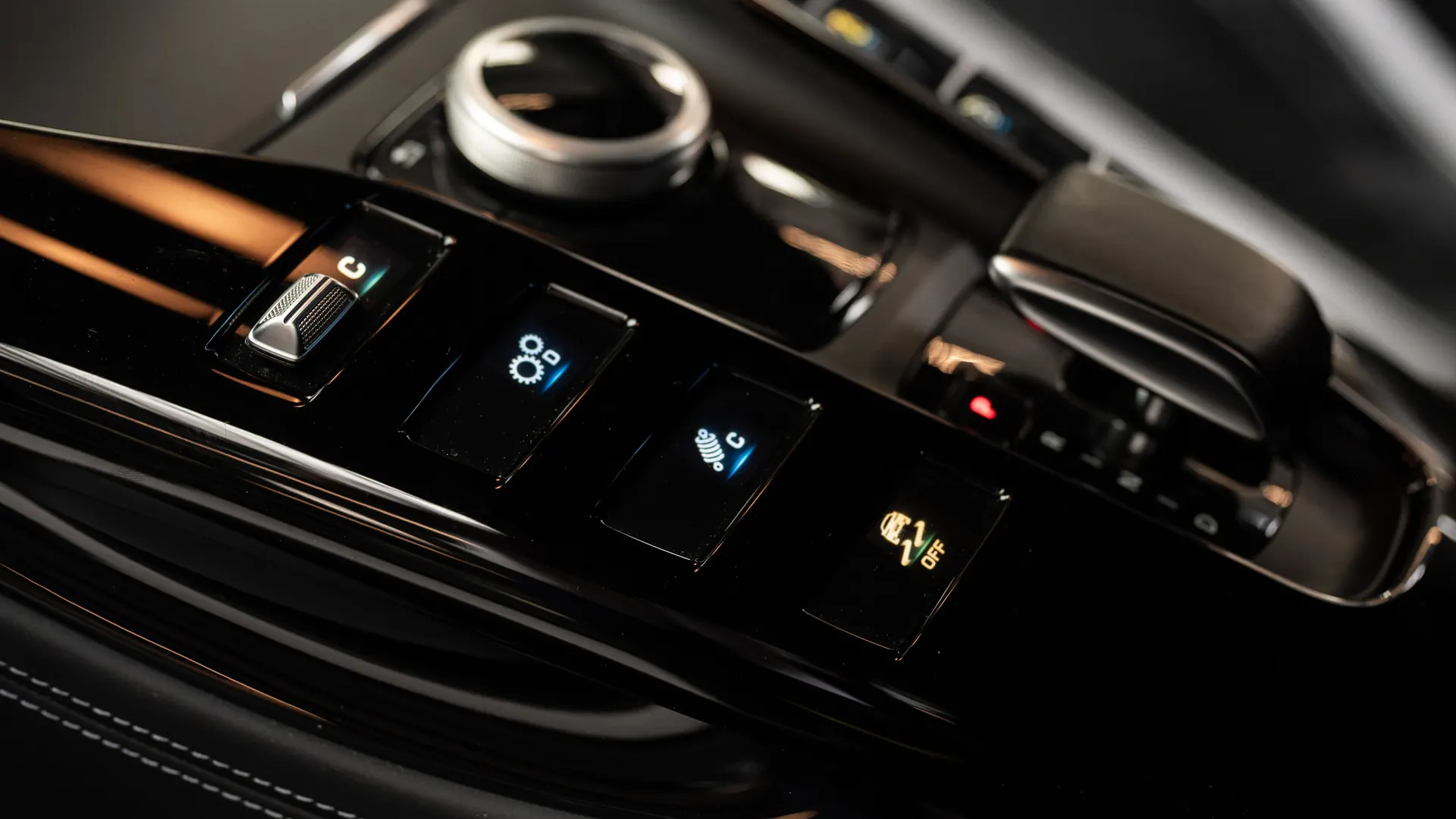 Mercedes AMG — photo 19