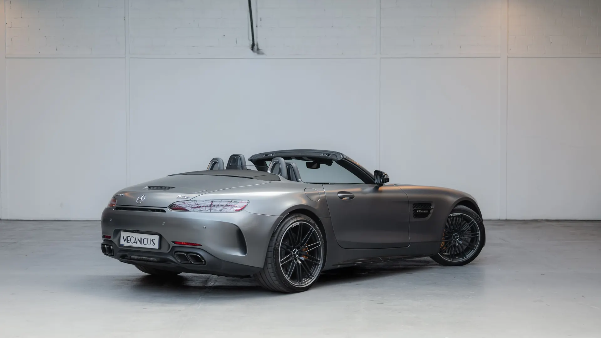 Mercedes AMG — photo 3
