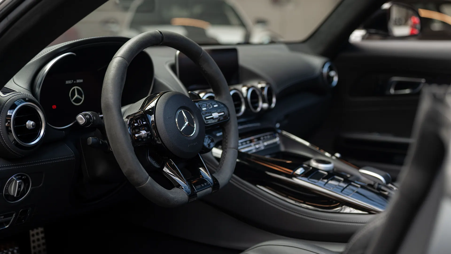 Mercedes AMG — photo 13