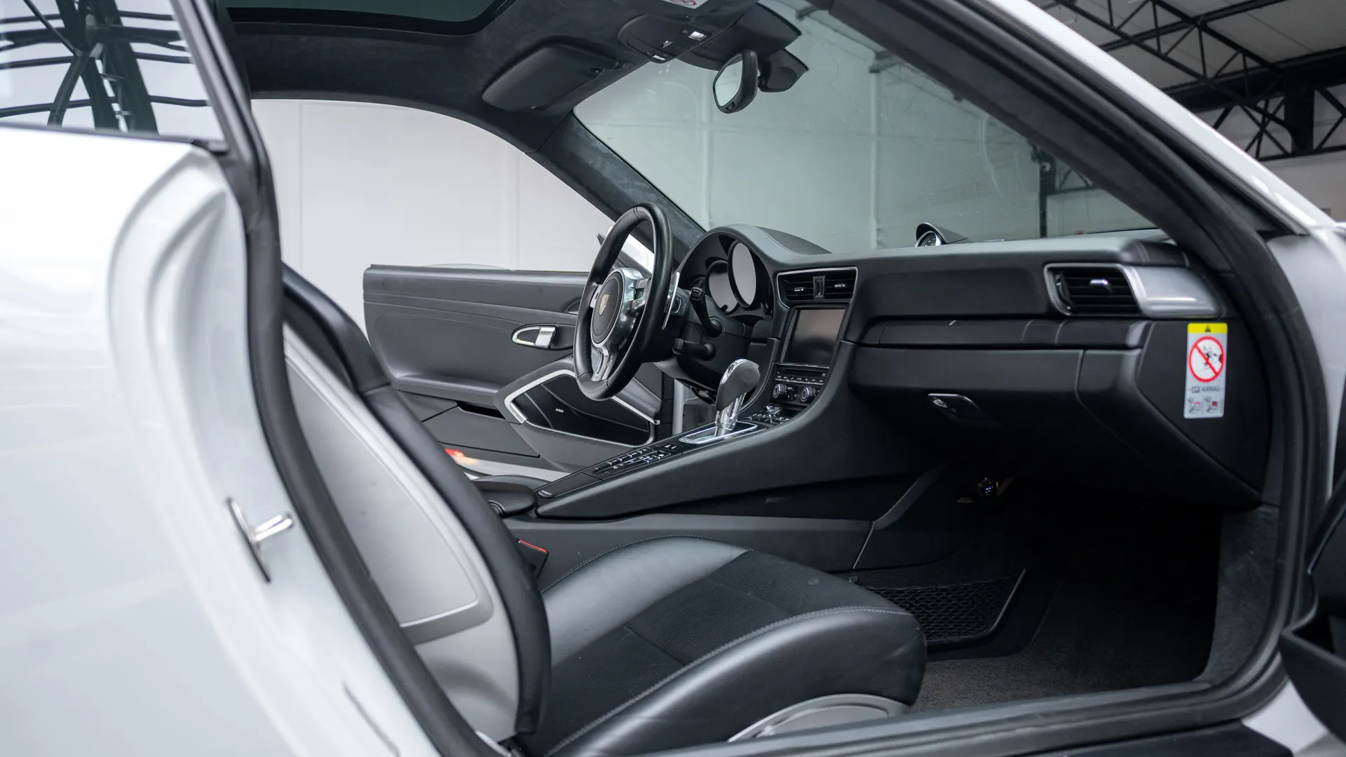 Porsche 991.1 — photo 22