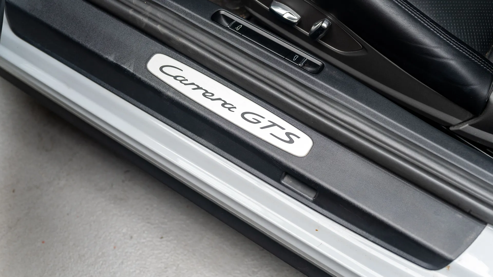 Porsche 991.1 — photo 16