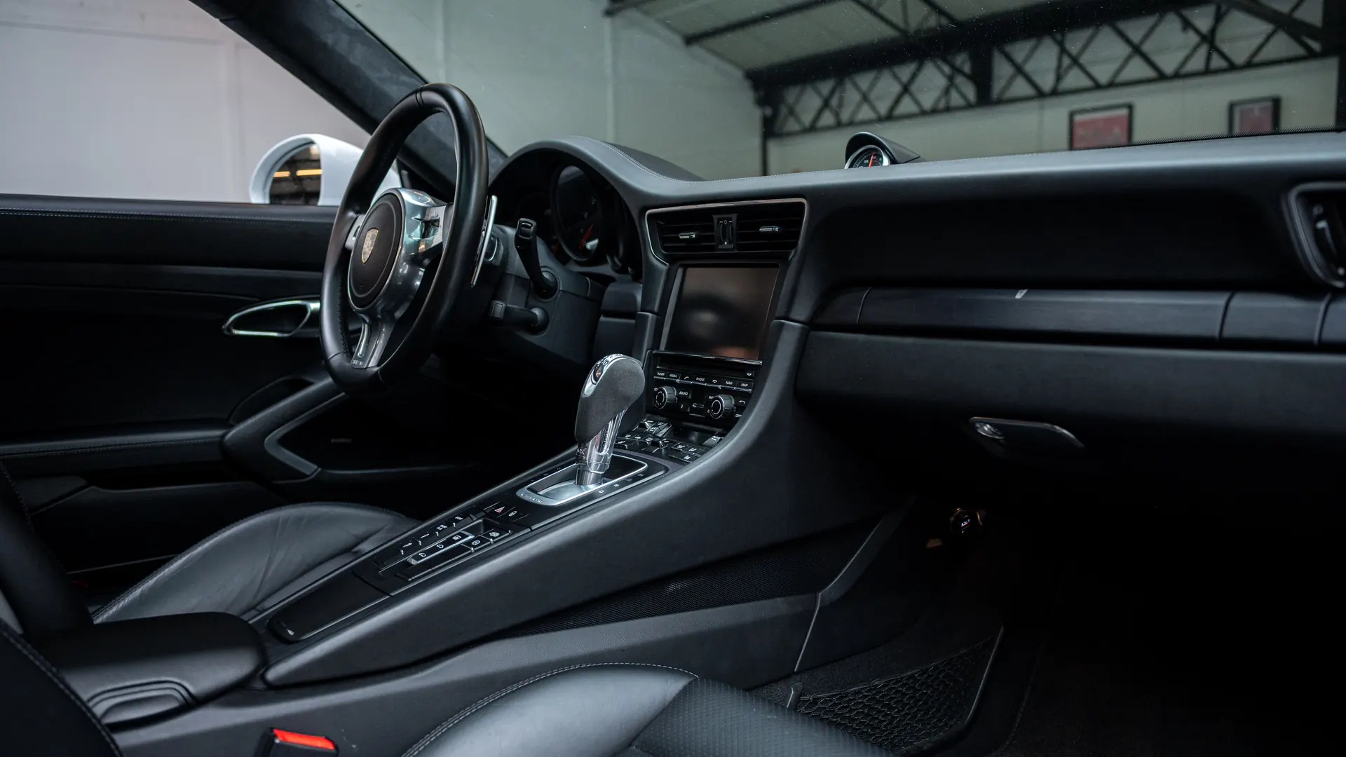 Porsche 991.1 — photo 23
