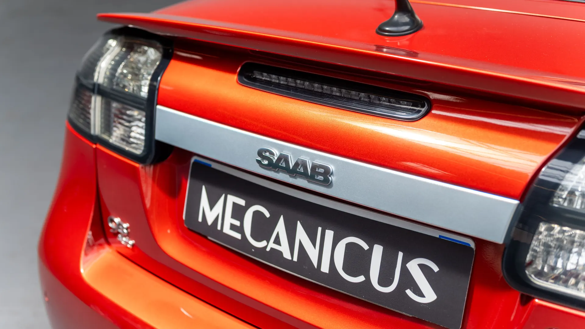 Saab 9-3 — photo 32