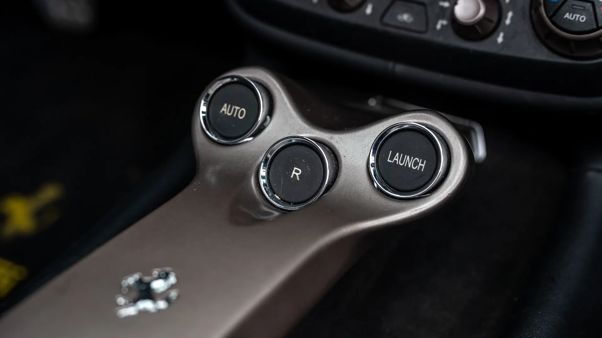 Ferrari California — photo 30