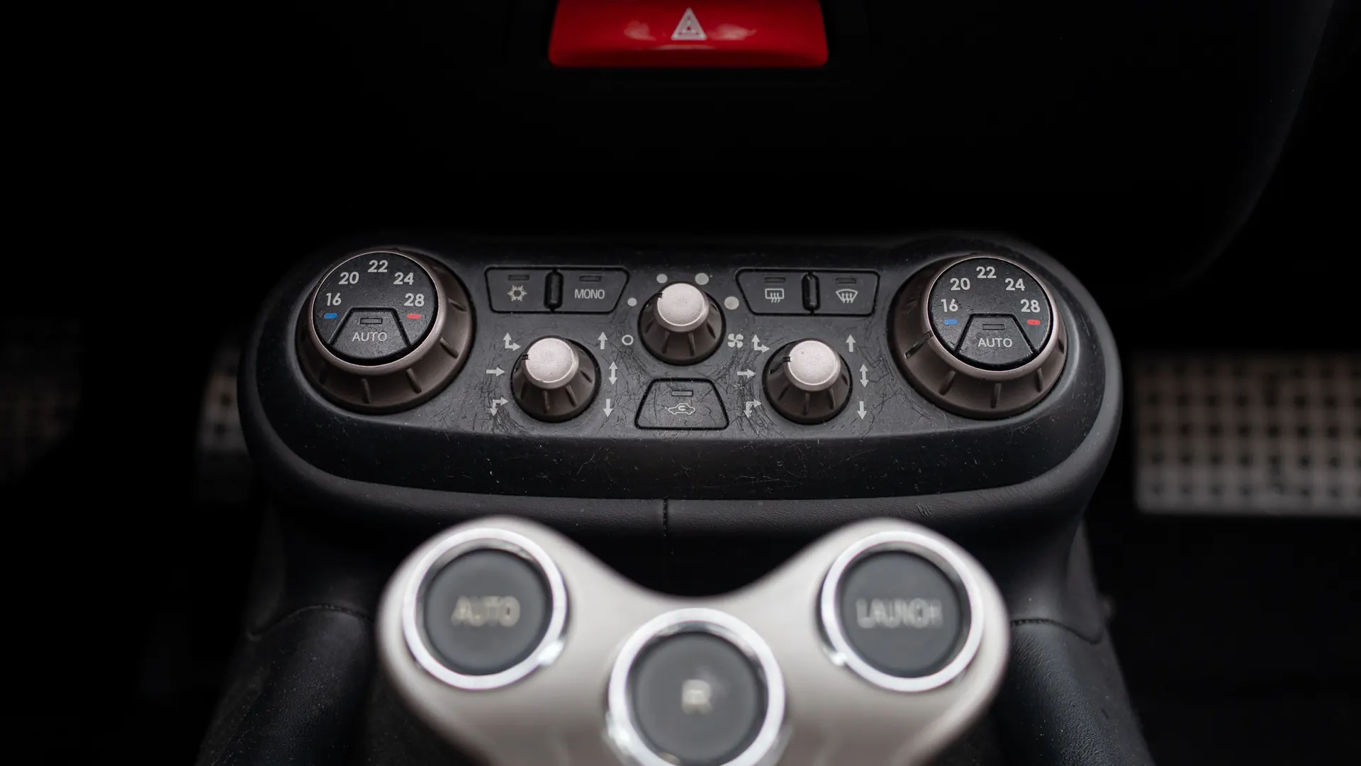 Ferrari California — photo 29