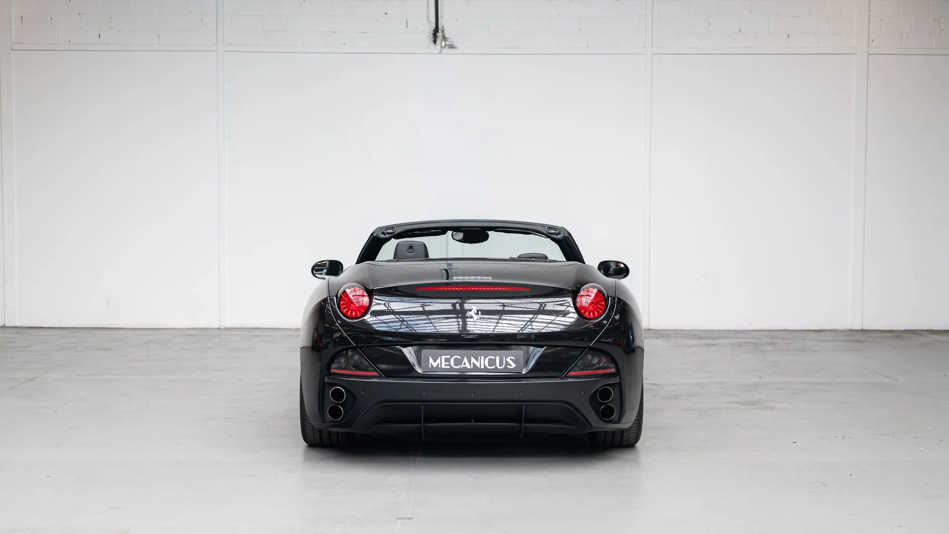 Ferrari California — photo 10