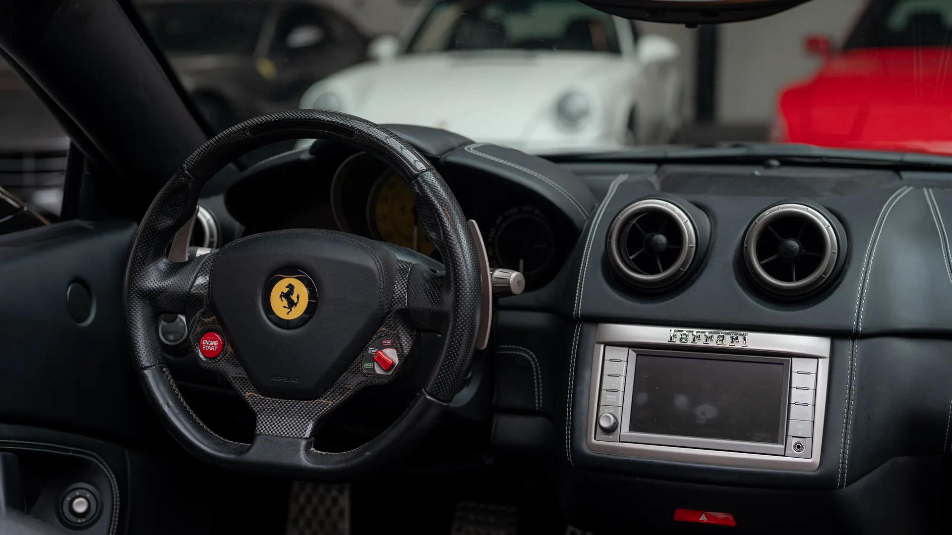 Ferrari California — photo 12