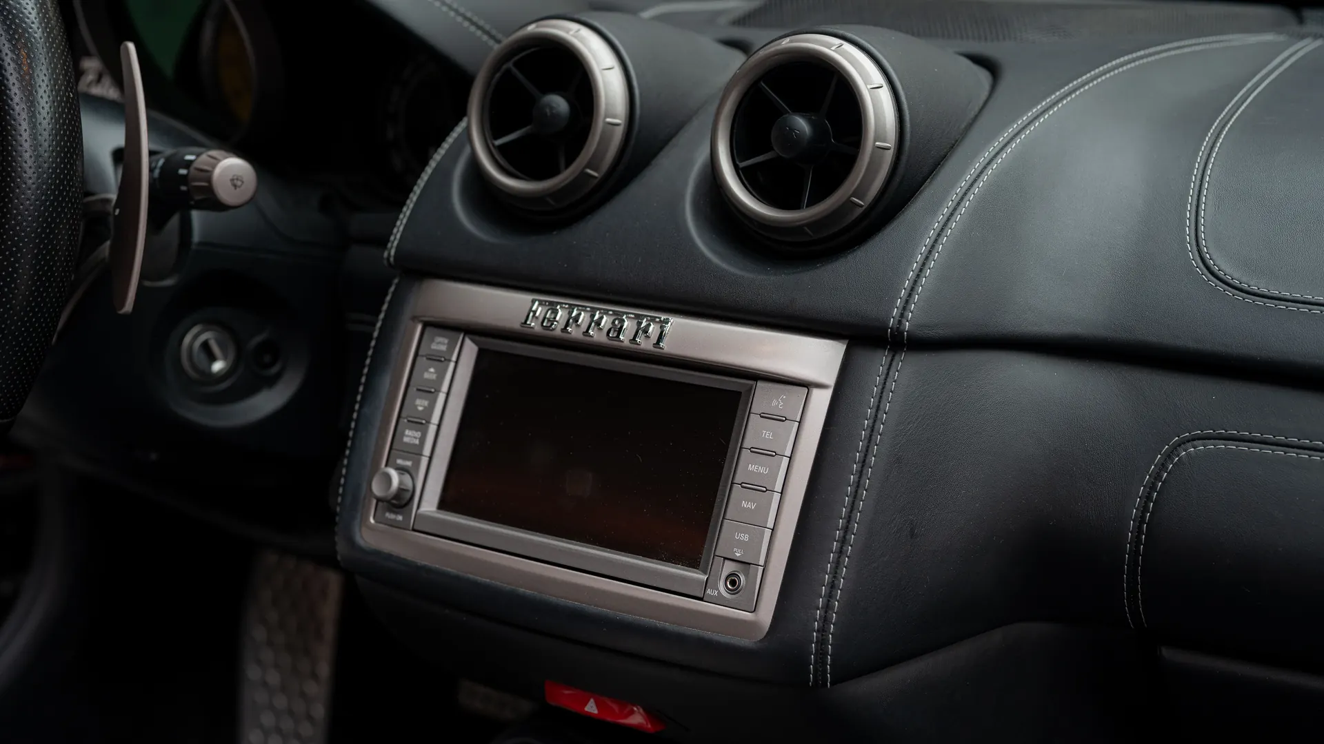 Ferrari California — photo 17