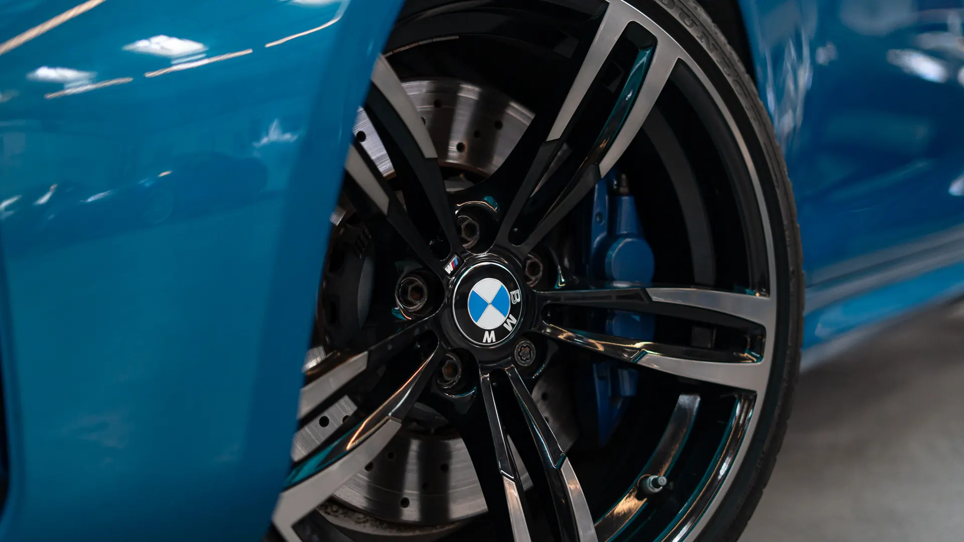 BMW M2 — photo 27