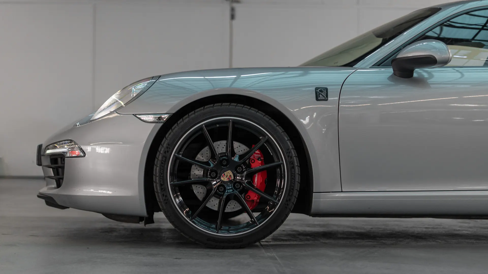 Porsche 911 — photo 6