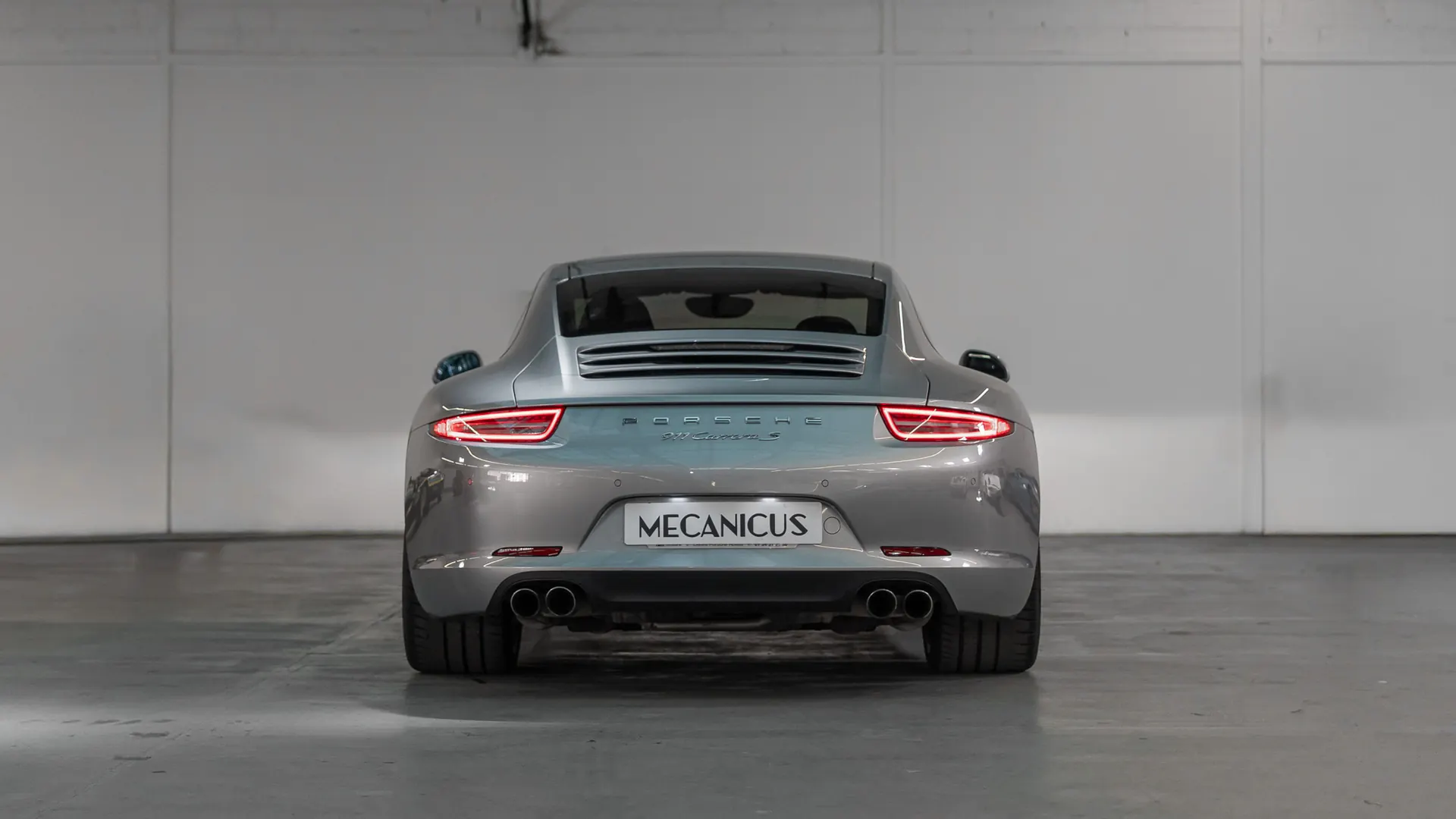 Porsche 911 — photo 4