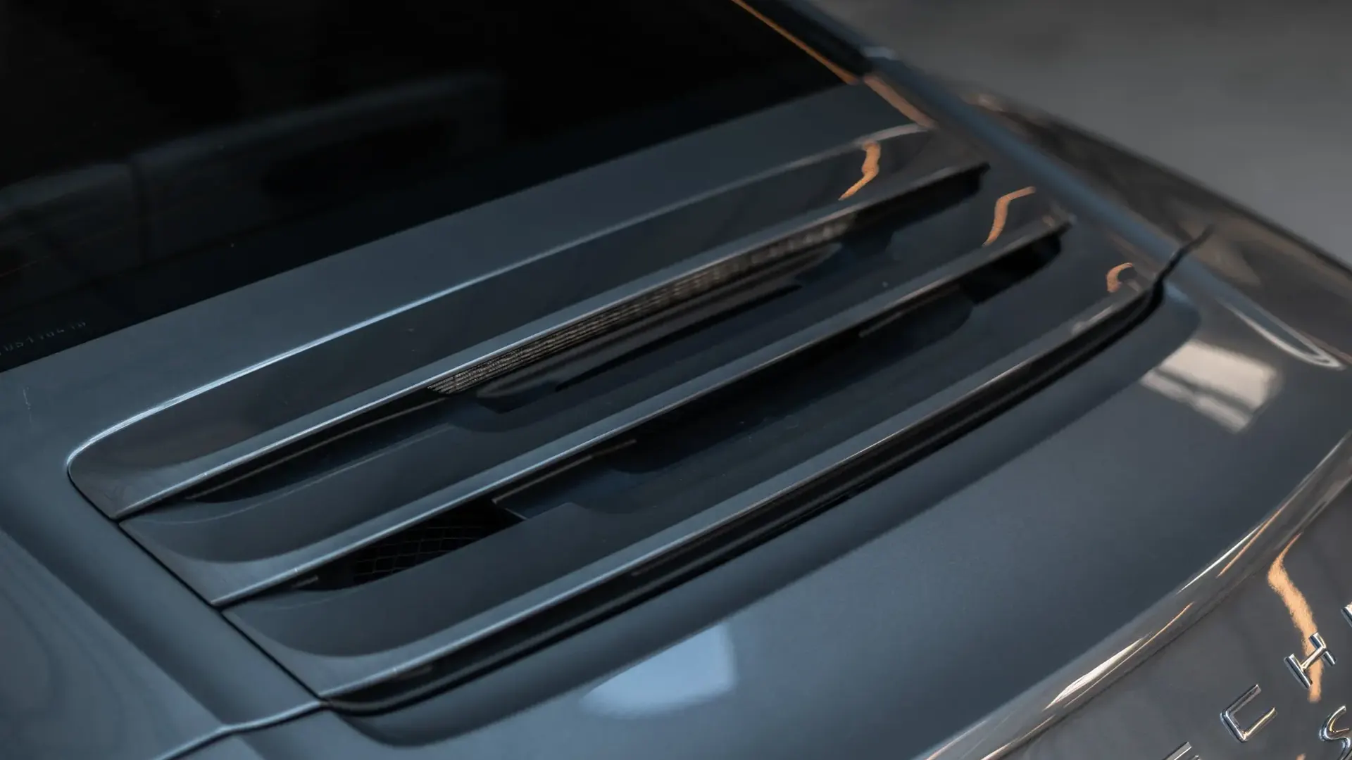 Porsche 911 — photo 36