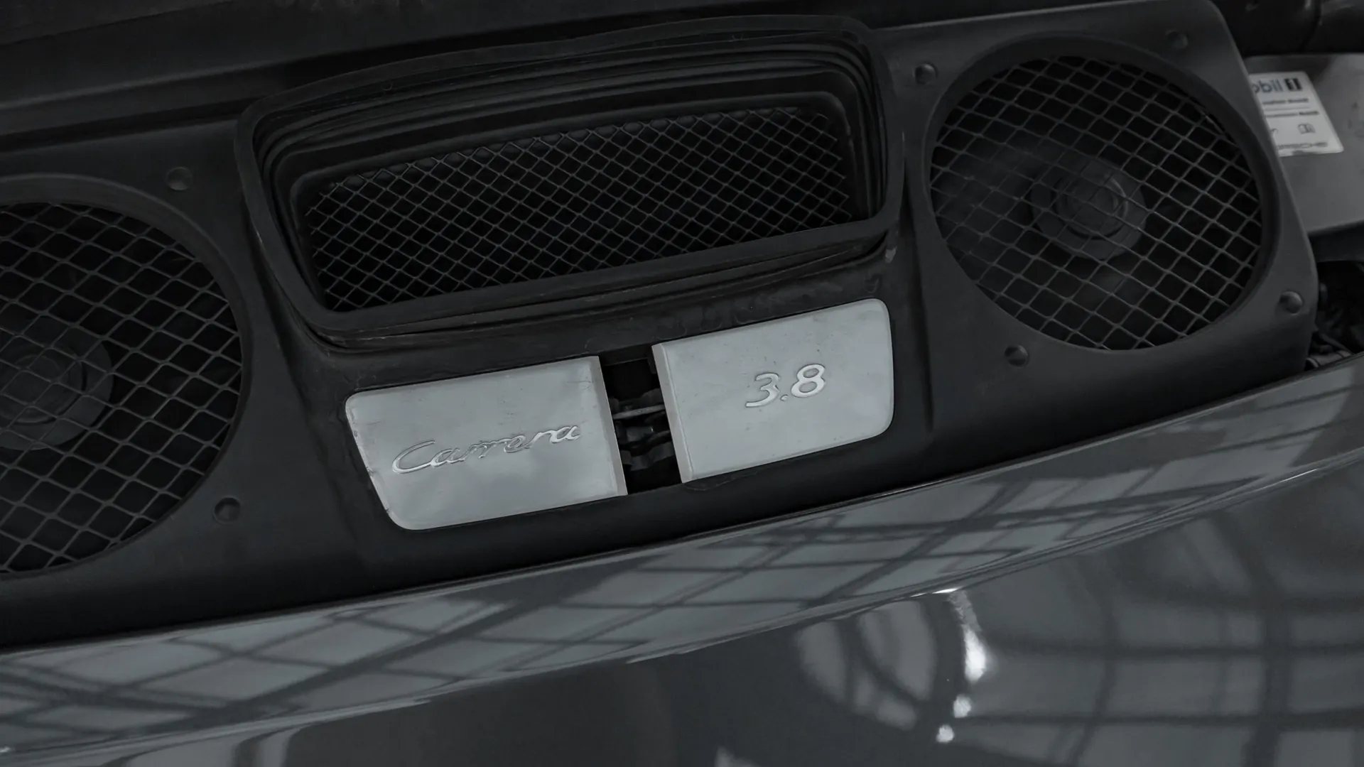 Porsche 911 — photo 35