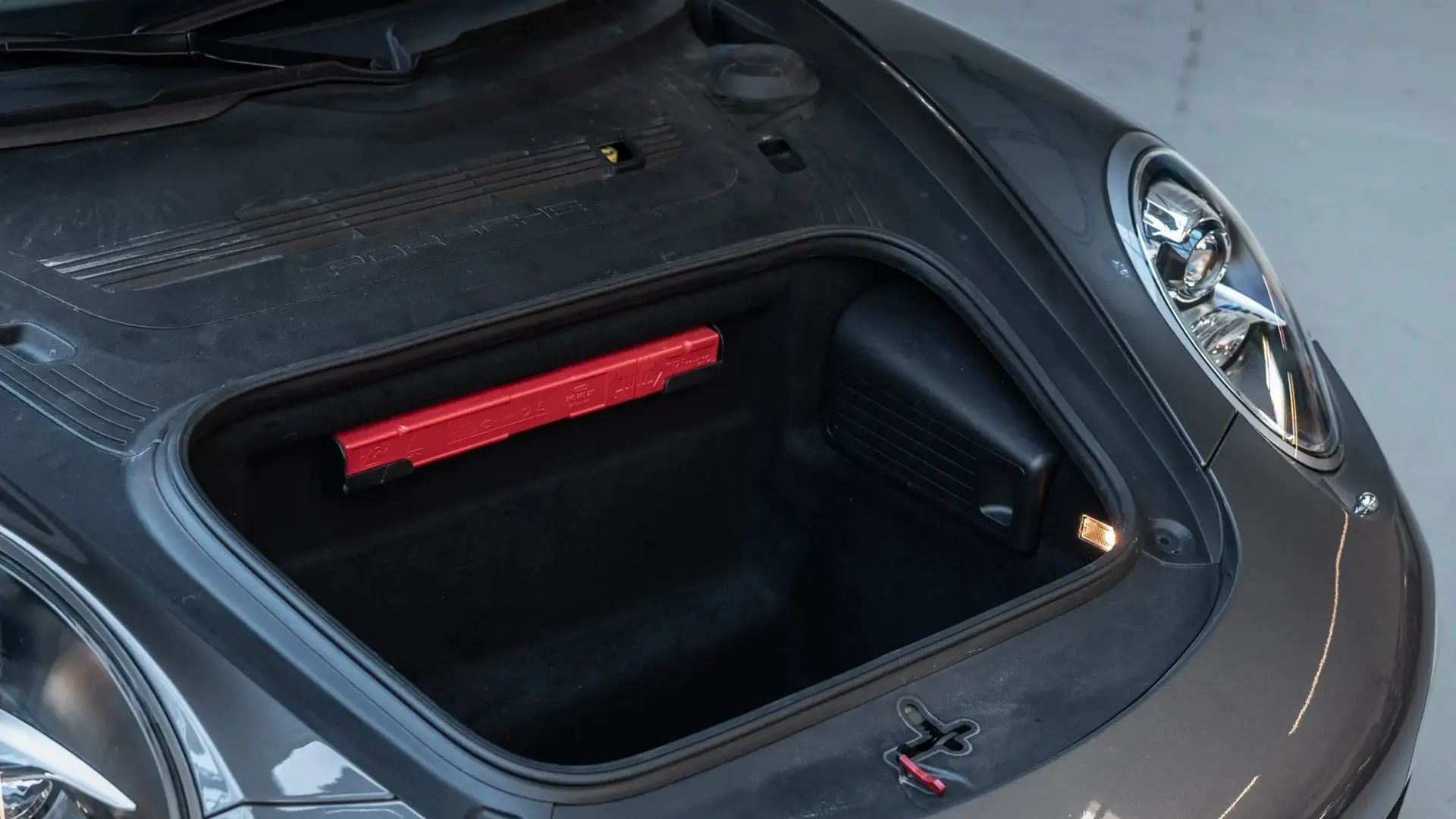 Porsche 911 — photo 43