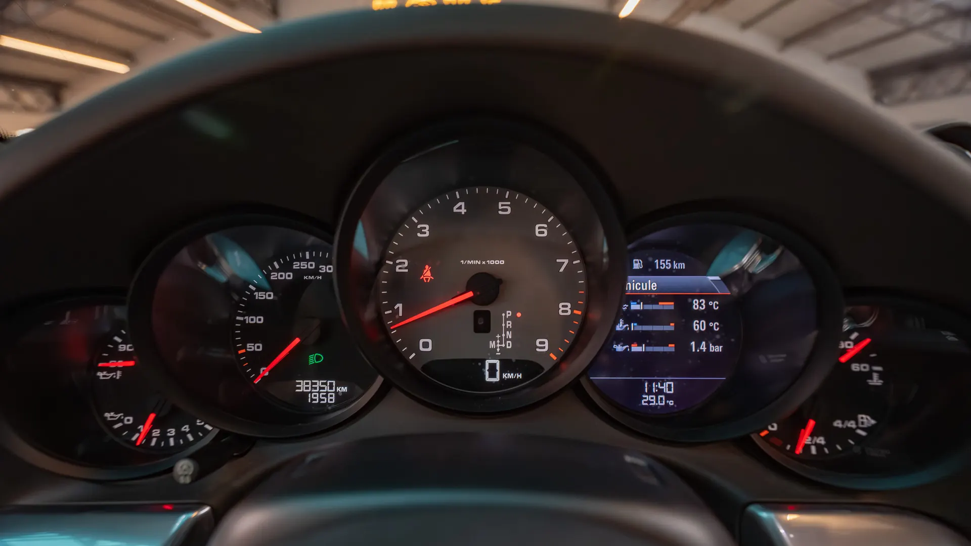 Porsche 911 — photo 11